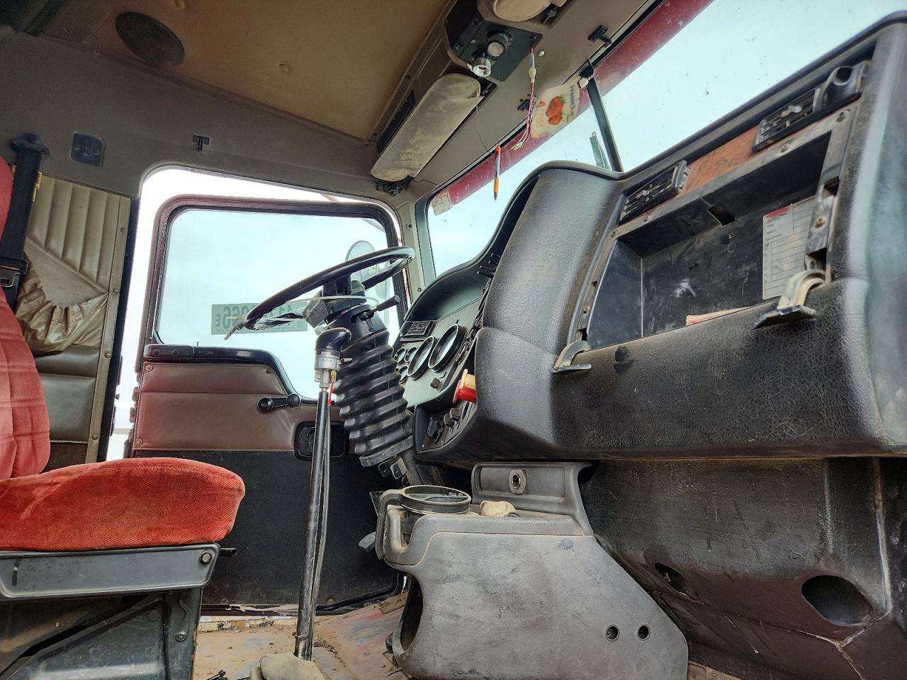 2004 KENWORTH All other VIN 1XKDDT9X84J059678 photo 5