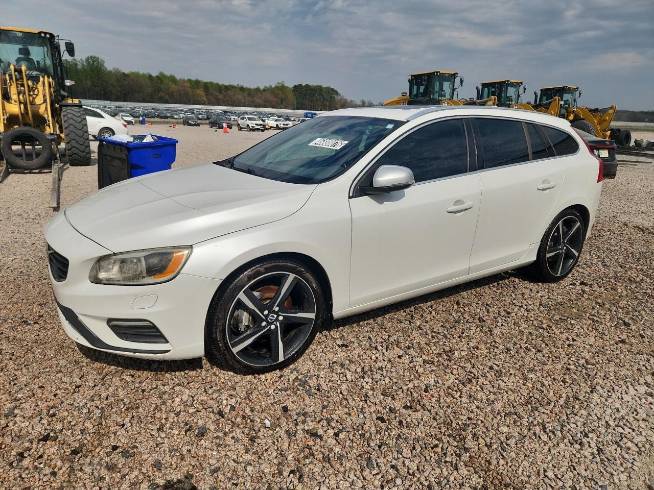 2016 Volvo V60 VIN YV149MSP3G1309825 photo 1