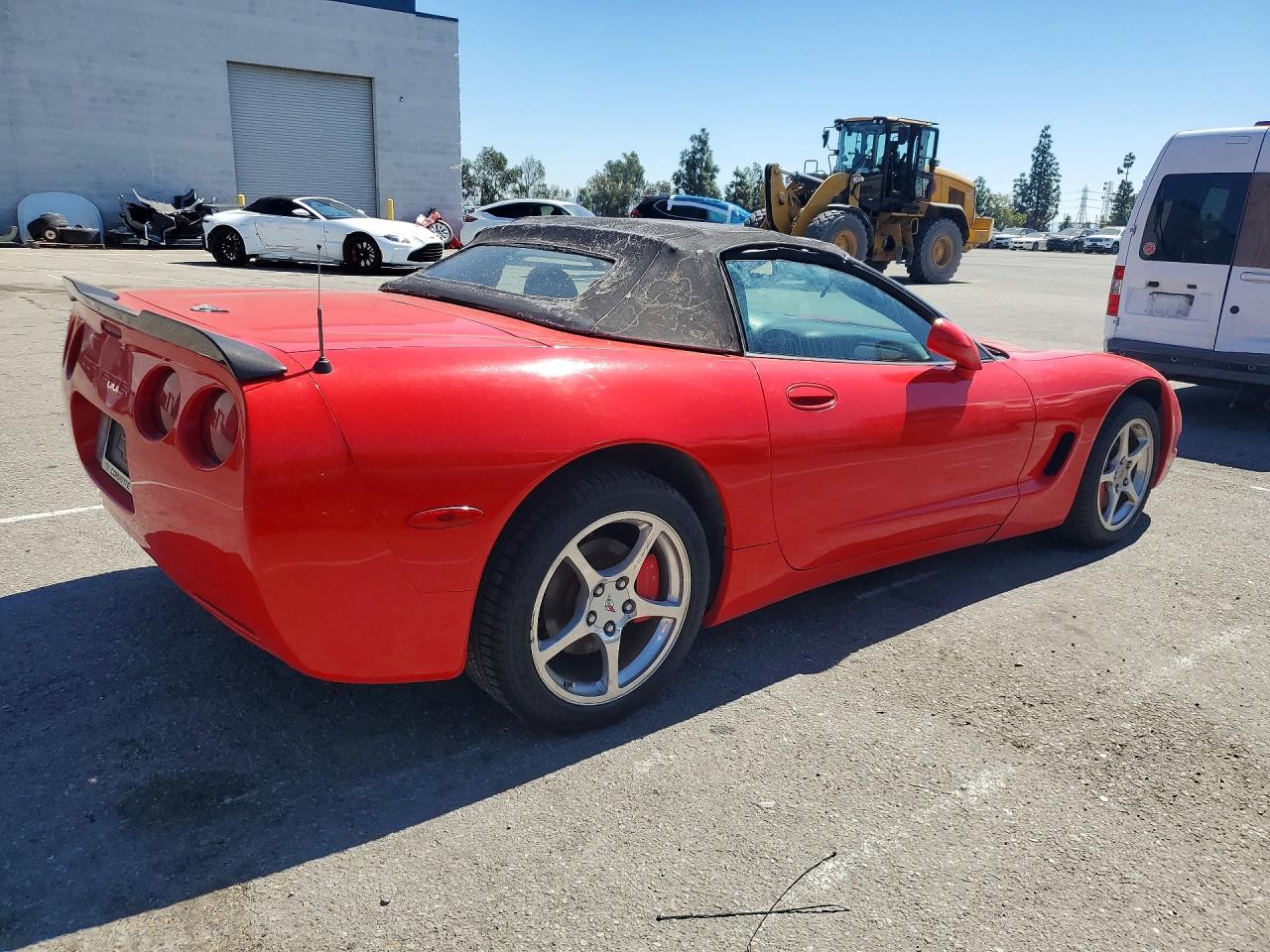 2003 Chevrolet Corvette VIN 1G1YY32G035120596 photo 3