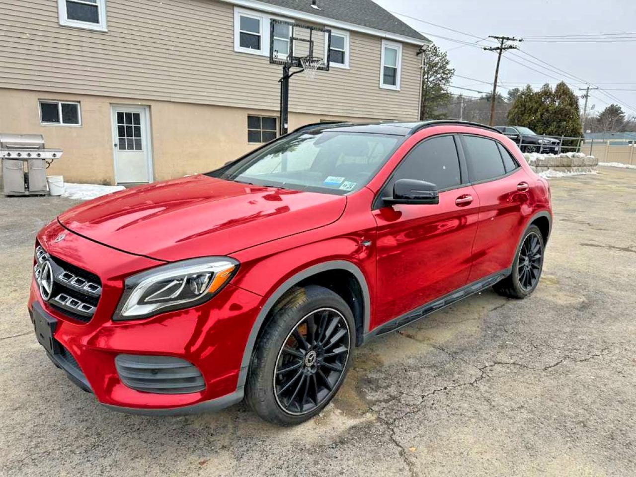 2019 MERCEDES-BENZ Gla-class VIN WDCTG4GB4KU018952 photo 1