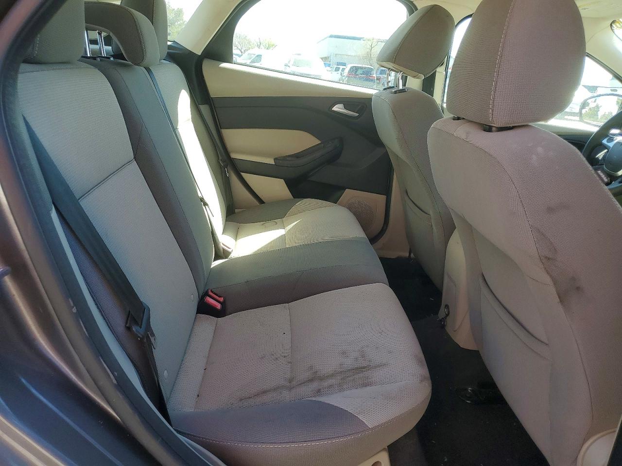 2013 Ford Focus VIN 1FADP3K2XDL190414 photo 10