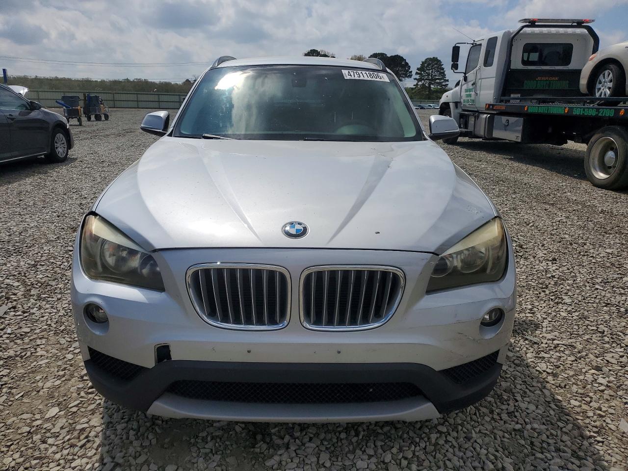 2013 BMW X1 VIN WBAVM1C58DVW45413 photo 5