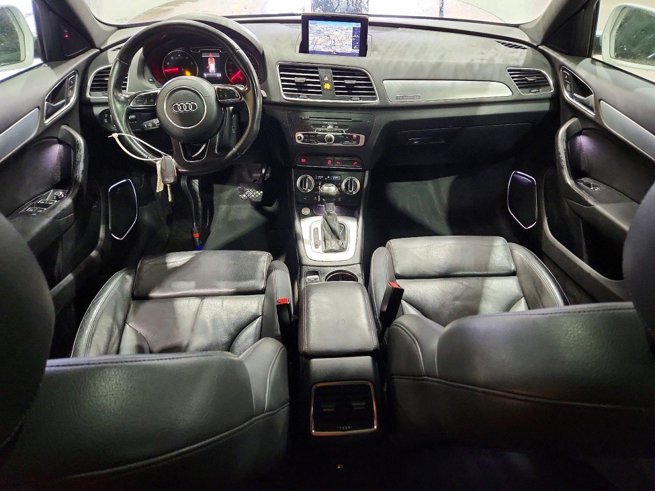 2015 Audi Q3 VIN WA1GFCFSXFR011514 photo 8