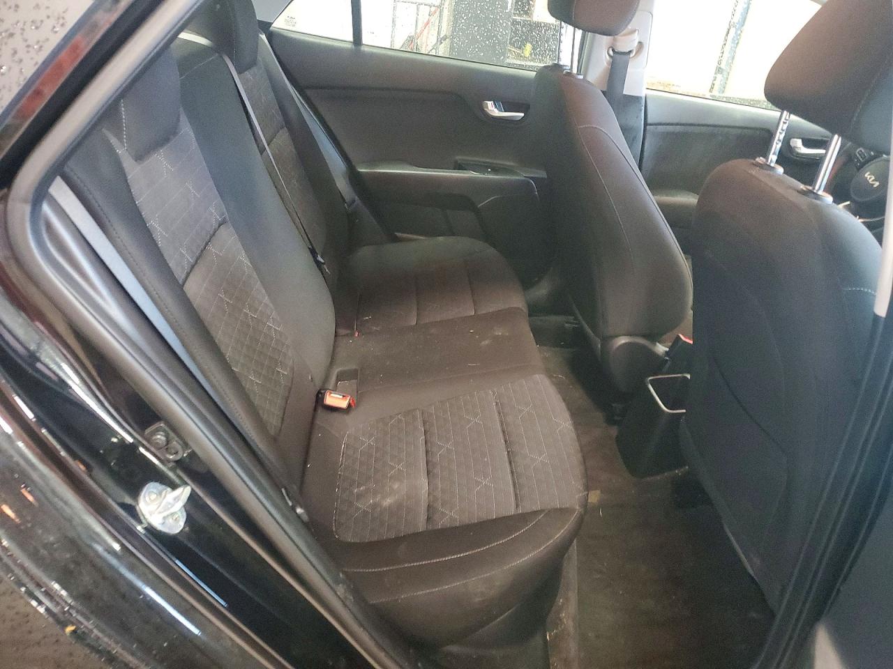 2022 Kia Rio VIN 3KPA24AD5NE463306 photo 10