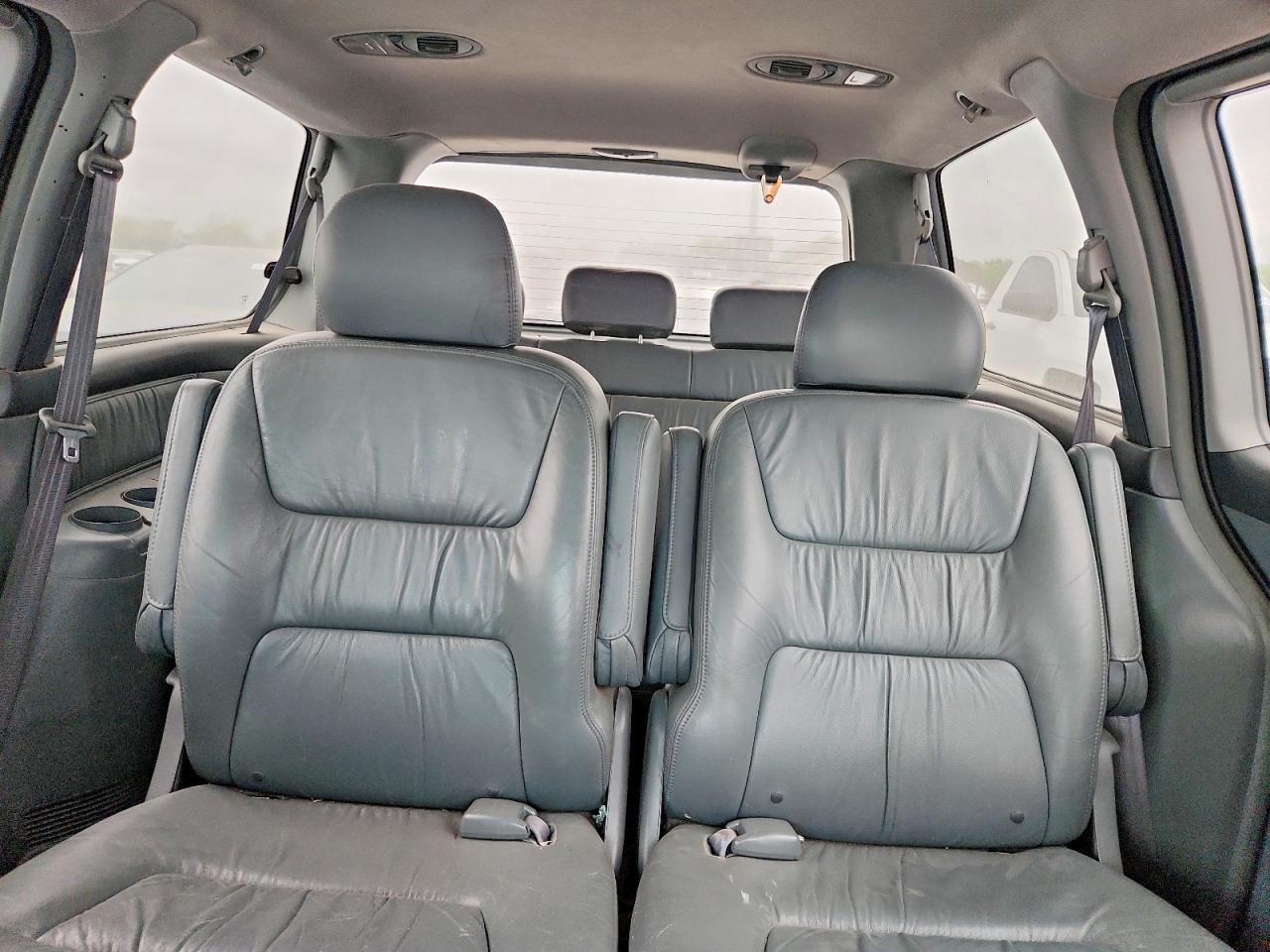 2003 Honda Odyssey VIN 5FNRL189X3B151991 photo 10