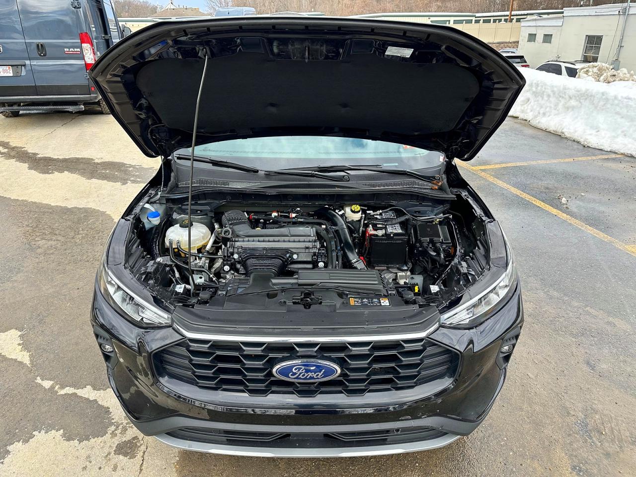 2025 Ford Escape st VIN 1FMCU9NAXSUB45447 photo 5