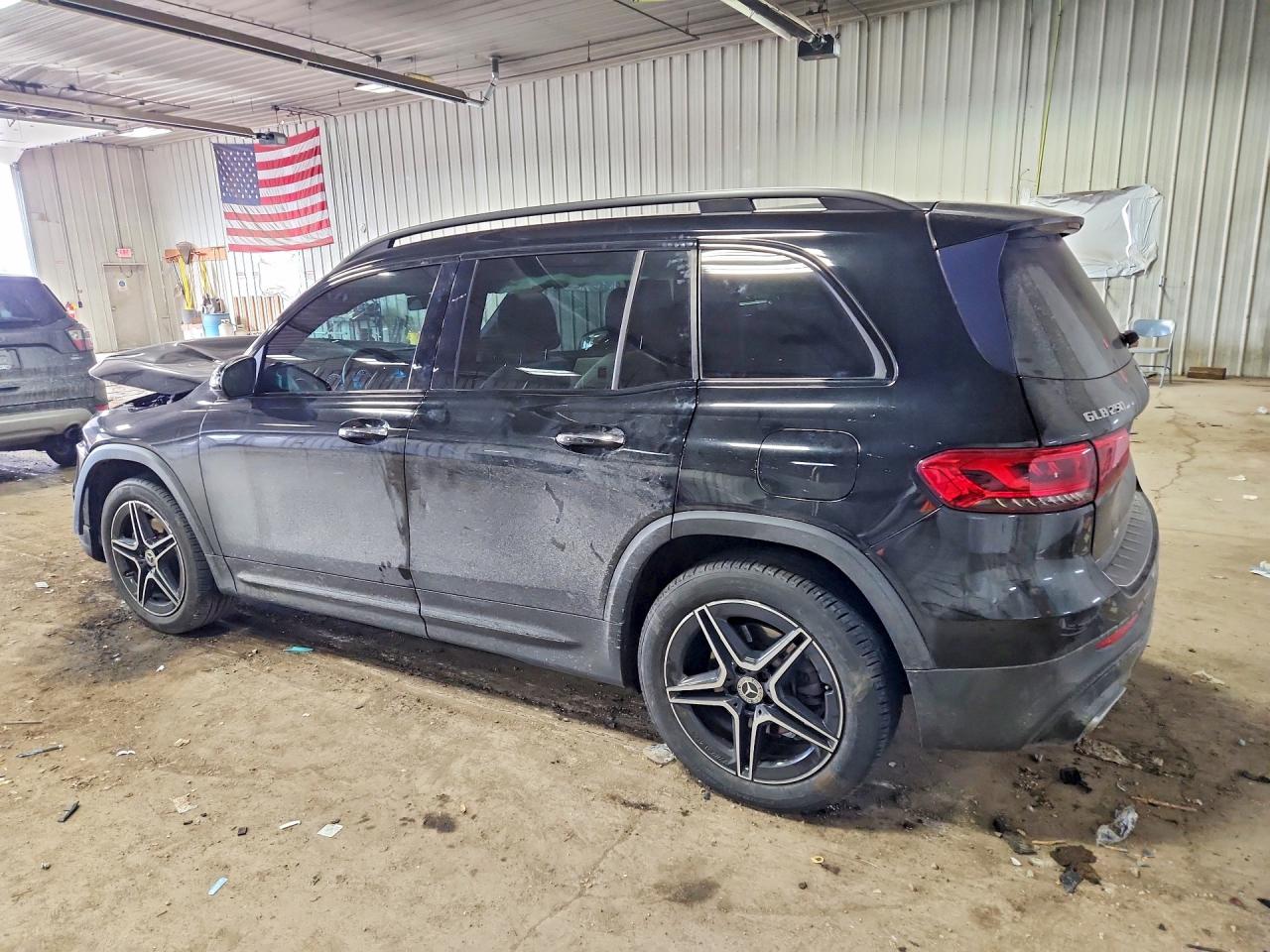2021 MERCEDES-BENZ Glb-class VIN W1N4M4HB1MW107850 photo 2