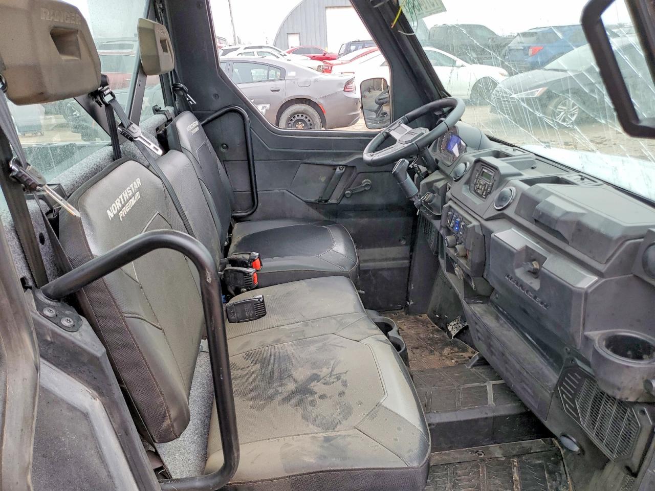 2021 Polaris Ranger VIN 4XARRU995M8064345 photo 10