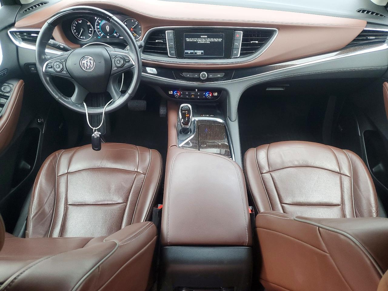 2018 Buick Enclave VIN 5GAEVCKW7JJ209341 photo 8