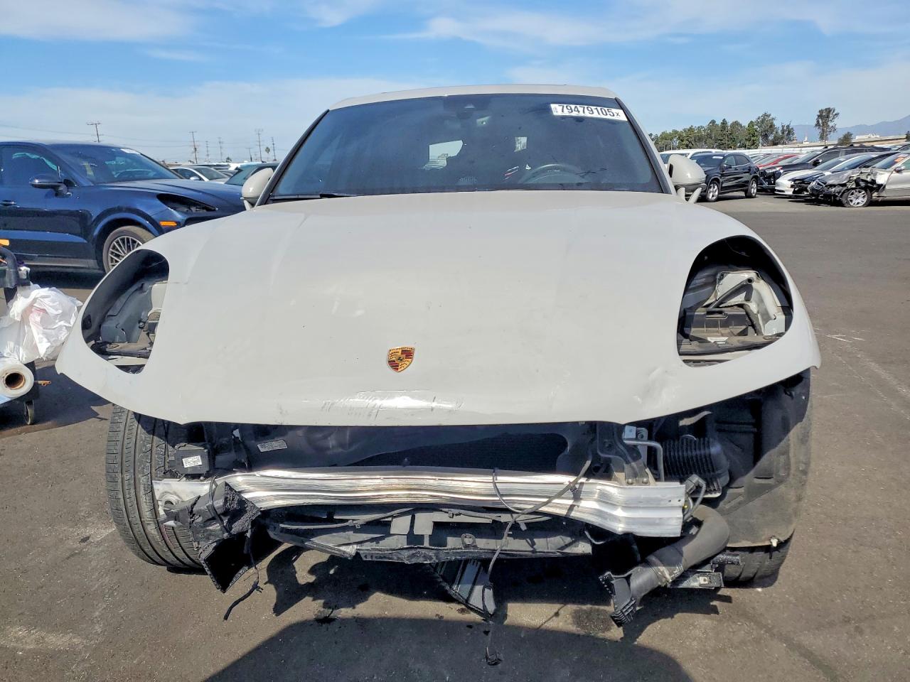 2024 Porsche Macan VIN WP1AA2A52RLB04393 photo 5