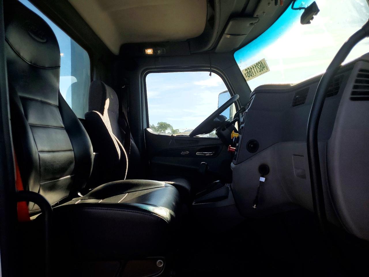 2017 PETERBILT All other VIN 1XPBA48X6HD428530 photo 5