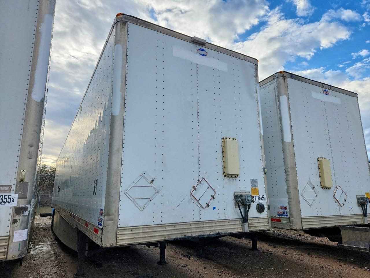 2014 UTILITY All models VIN 1UYVS2537EG766645 photo 1