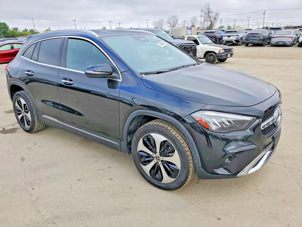 2025 Mercedes Gla-class VIN W1N4N4GBXSJ638117 photo 4