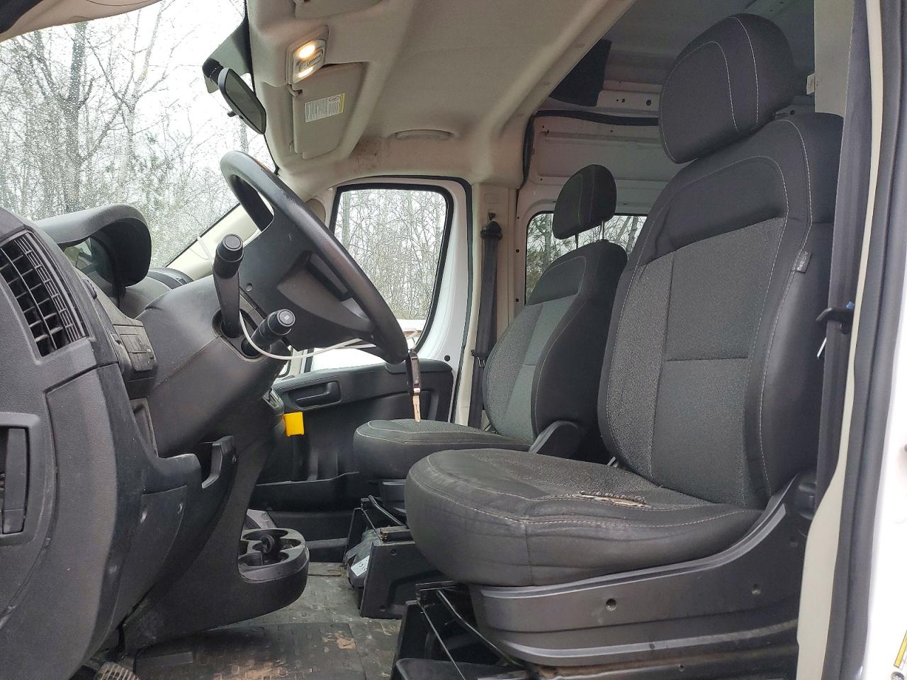 2019 Ram Promaster VIN 3C6TRVBG4KE505972 photo 7