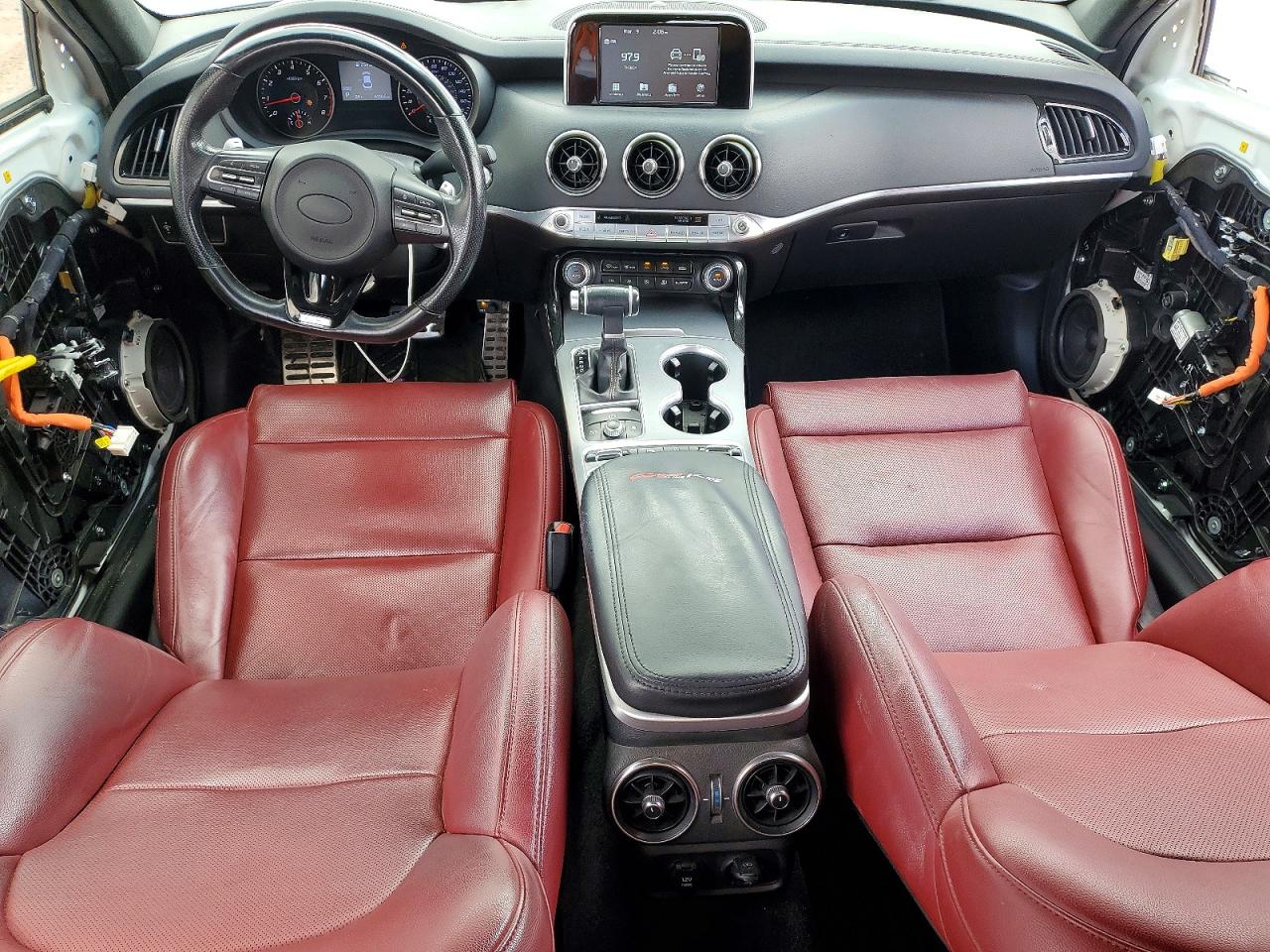 2020 Kia Stinger VIN KNAE35LCXL6078056 photo 8