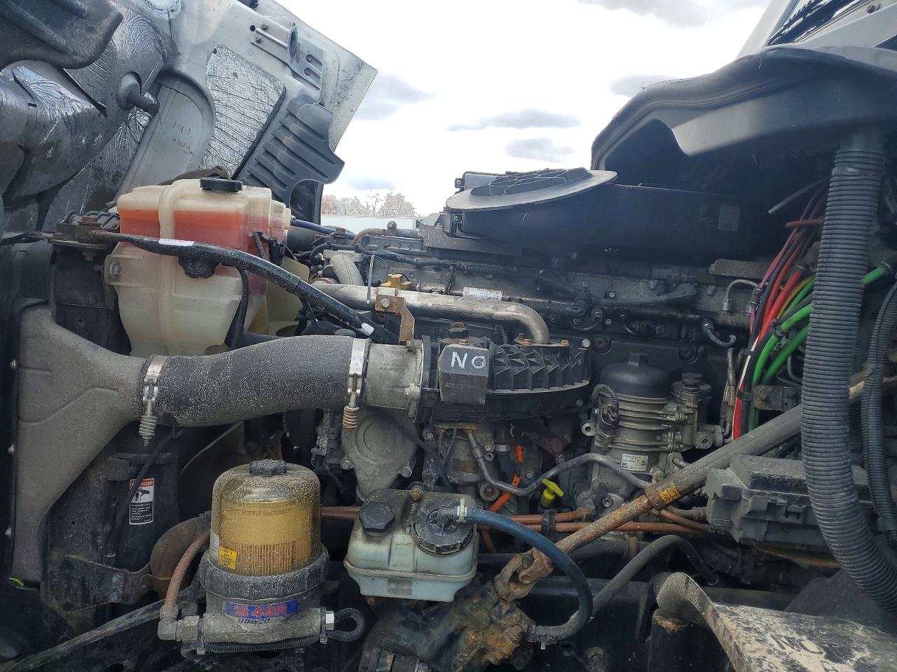 2018 FREIGLINER All other VIN 1FUJGLDR1JLHF2680 photo 7