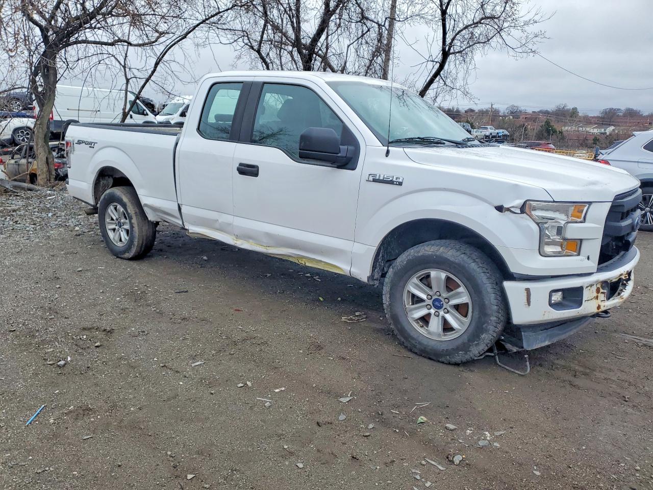 2017 Ford F150 VIN 1FTEX1E83HKD27532 photo 4