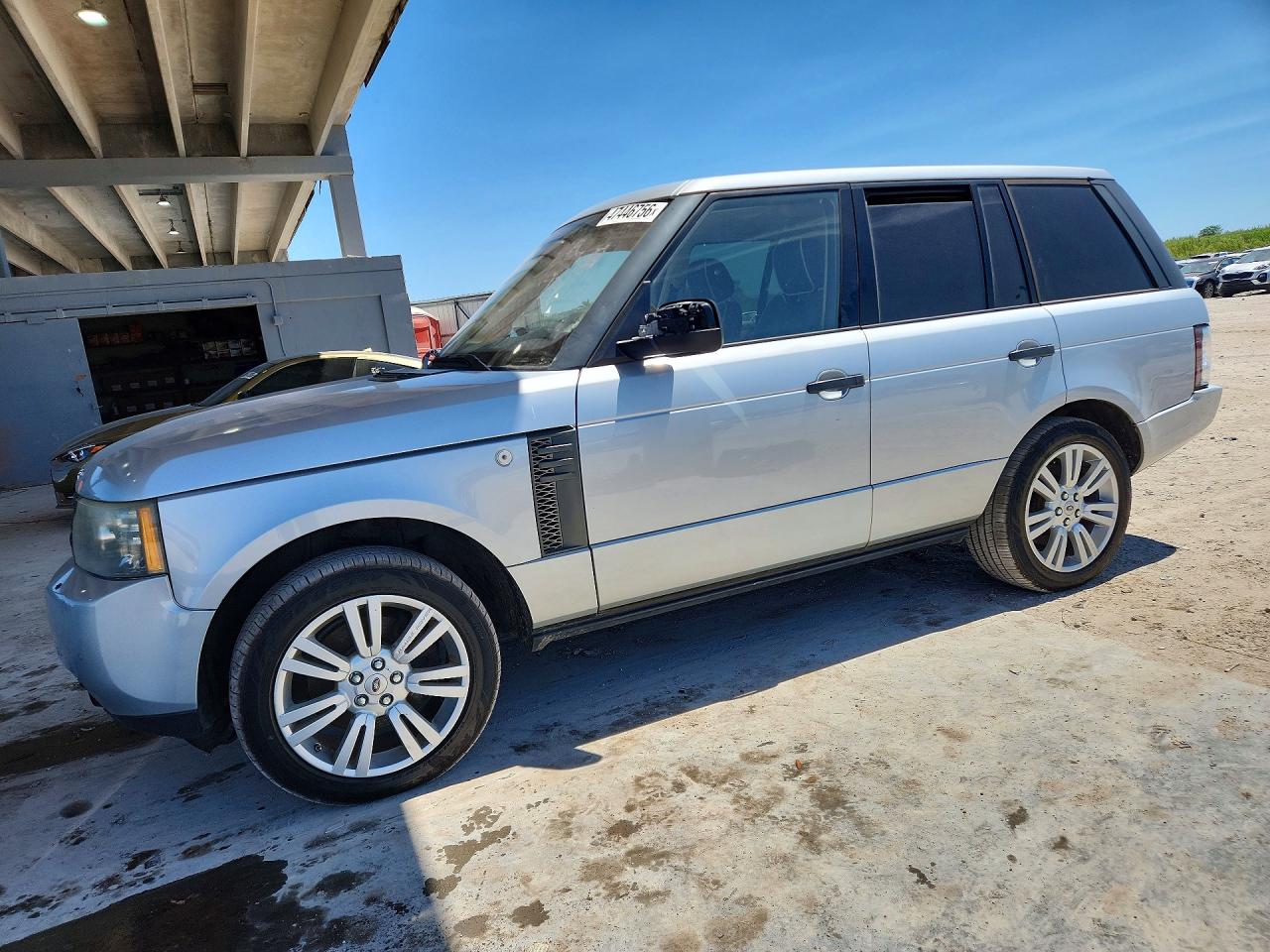 2011 Land Rangerover VIN SALMF1D44BA334556 photo 1