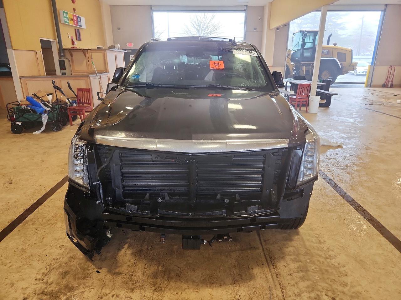 2017 Cadillac Escalade VIN 1GYS4JKJ2HR362194 photo 5