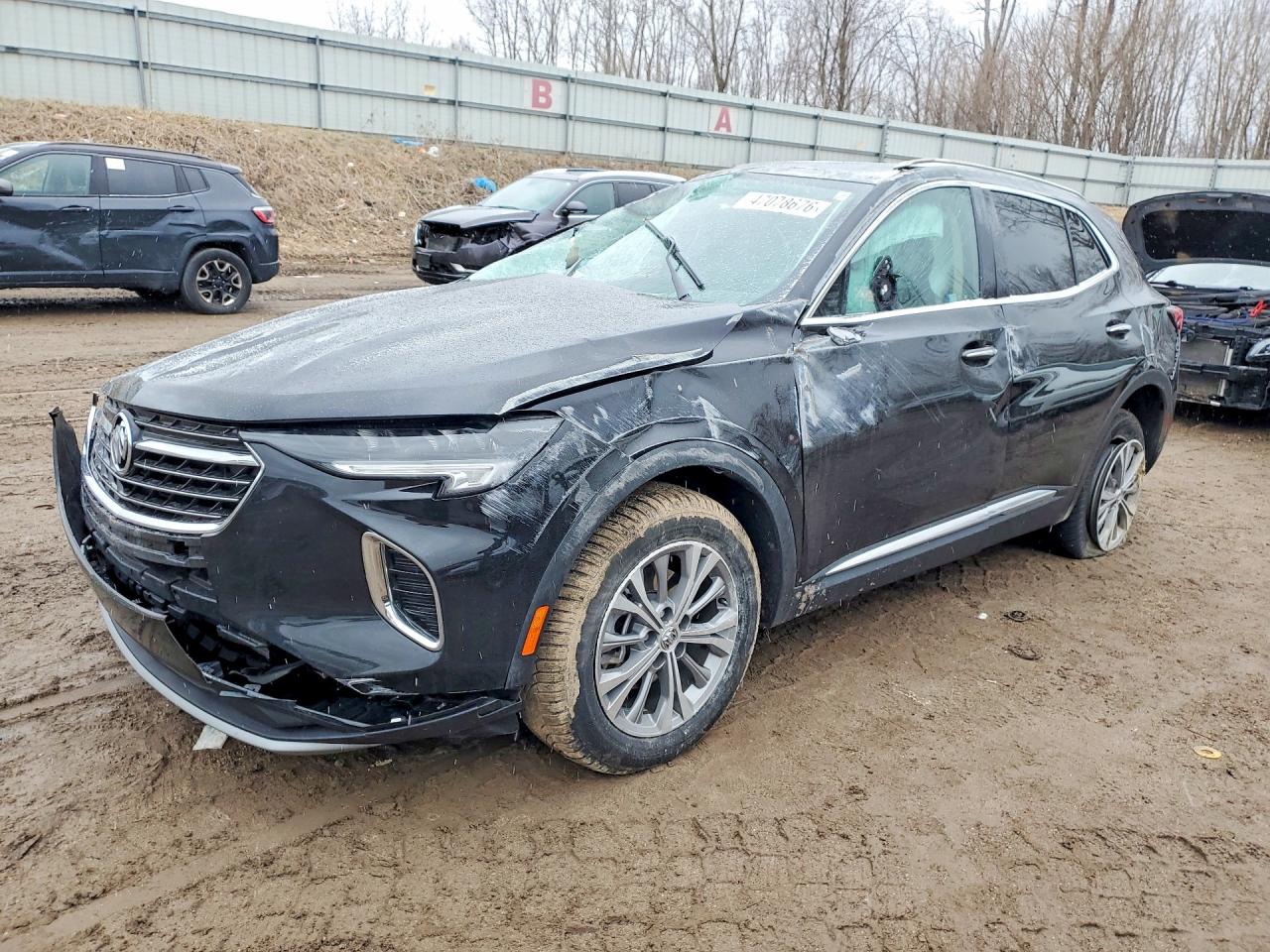 2022 Envision VIN LRBFZNR4XND129039 photo 1