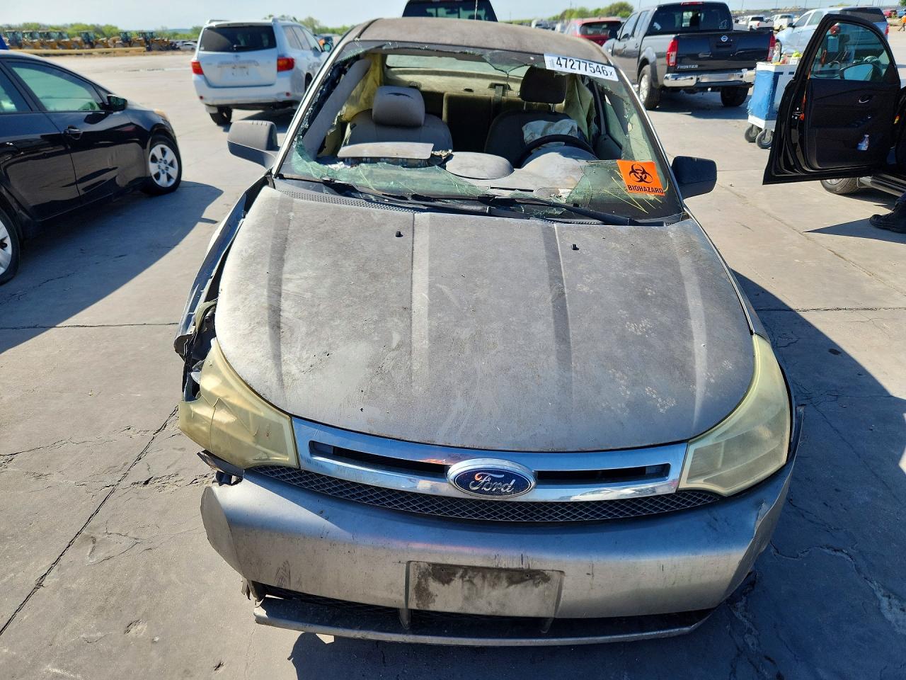 2008 Ford Focus VIN 1FAHP32N98W211060 photo 5