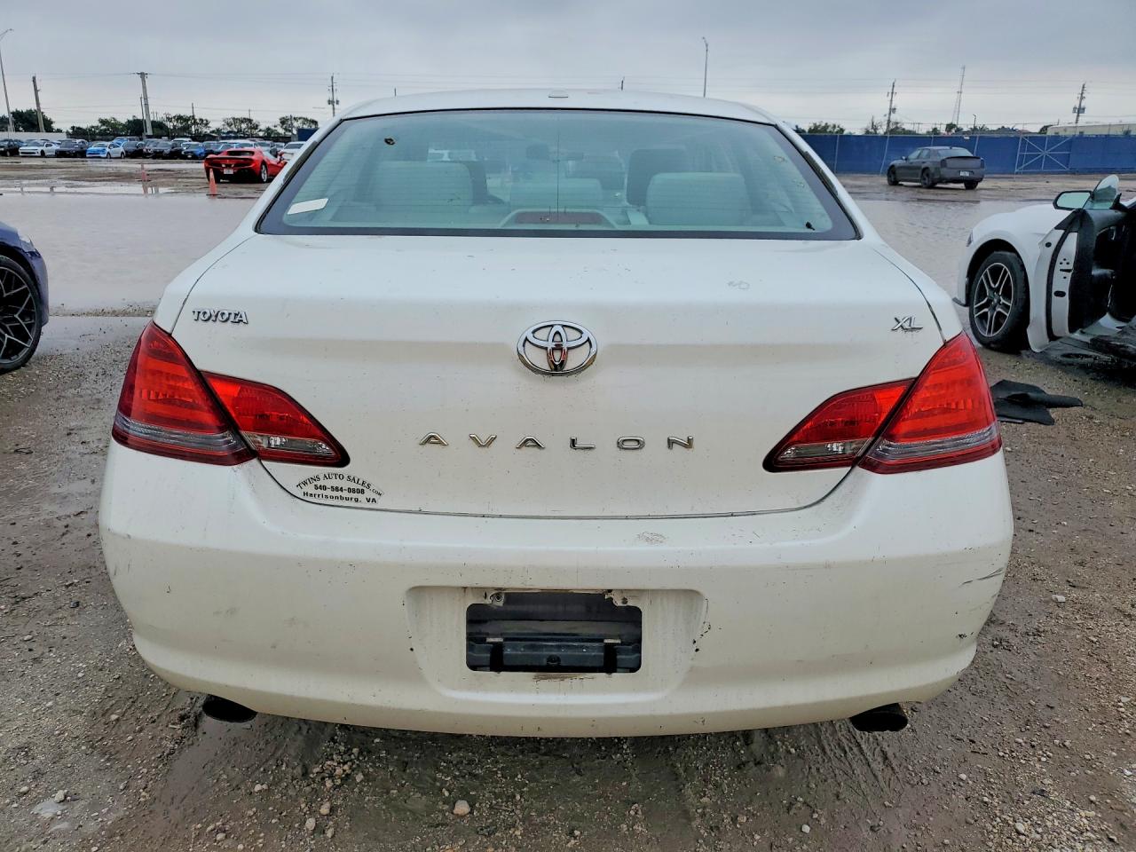 2009 Toyota Avalon VIN 4T1BK36B49U337267 photo 6