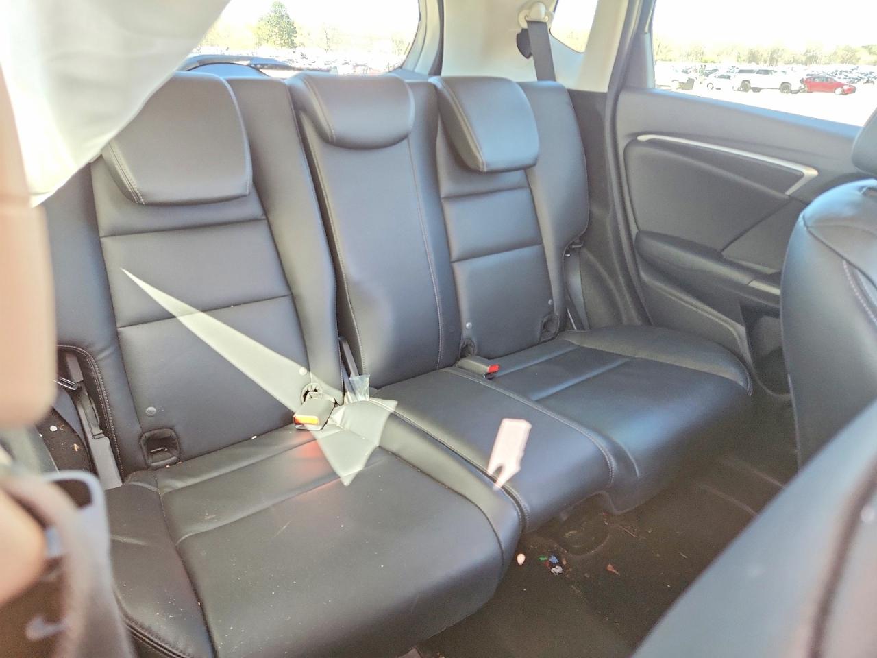 2018 Honda Fit VIN 3HGGK5H05JM703149 photo 10