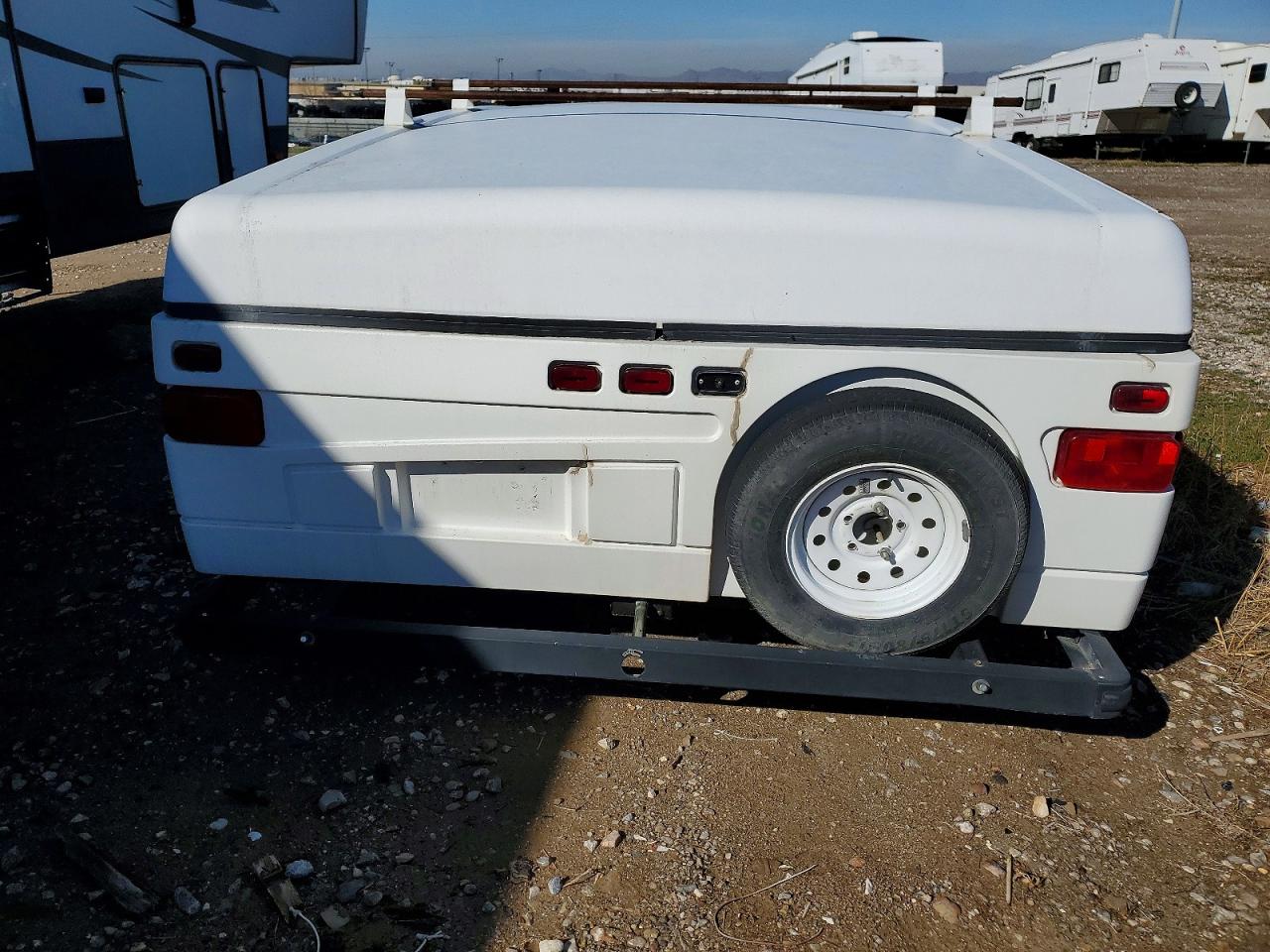 2001 FLEETWOOD Trailer VIN 4CP689F1617204853 photo 6