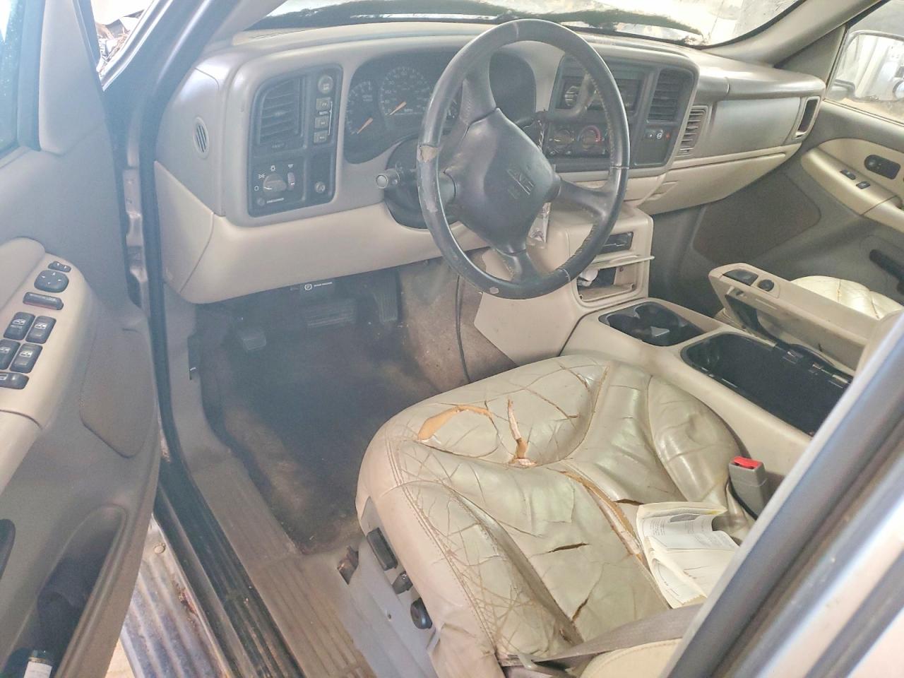 2001 GMC Yukon xl k VIN 3GKGK26U01G267364 photo 8