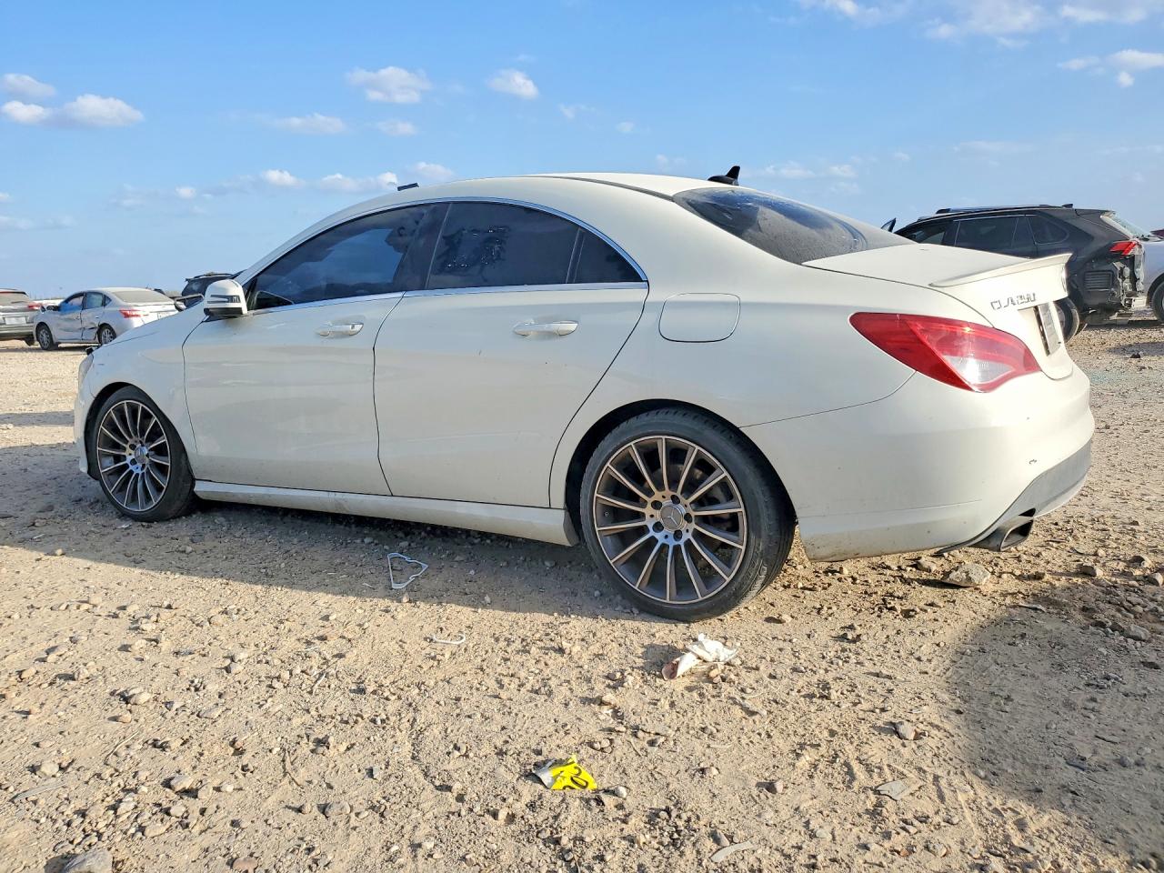 2016 Mercedes-Benz Cla-class VIN WDDSJ4GB2GN333131 photo 2