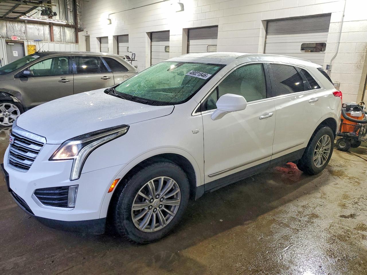 2018 Cadillac Xt5 VIN 1GYKNCRS0JZ107508 photo 1