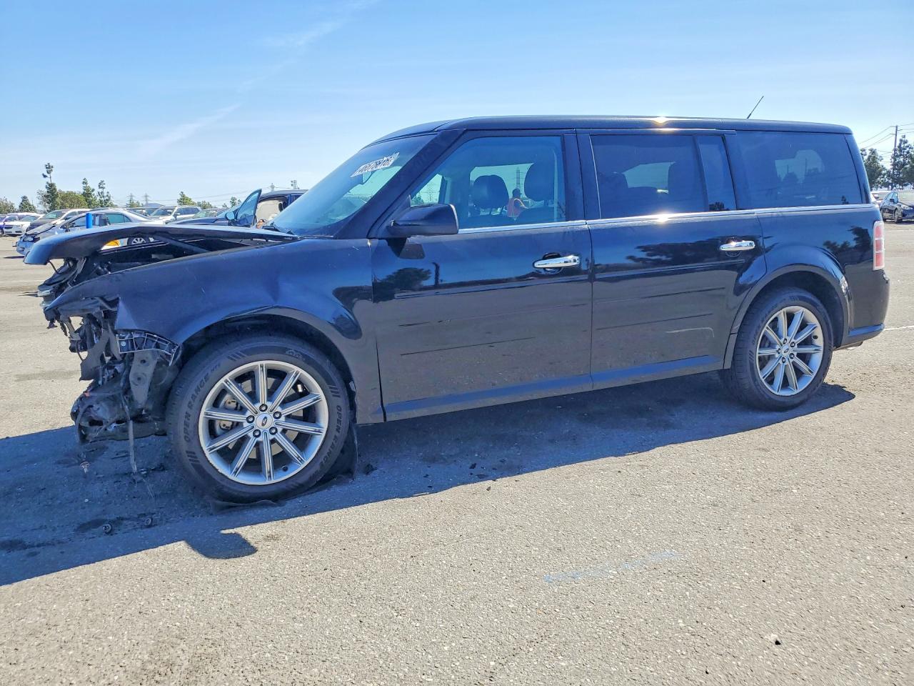 2018 Ford Flex VIN 2FMHK6D83JBA05897 photo 1