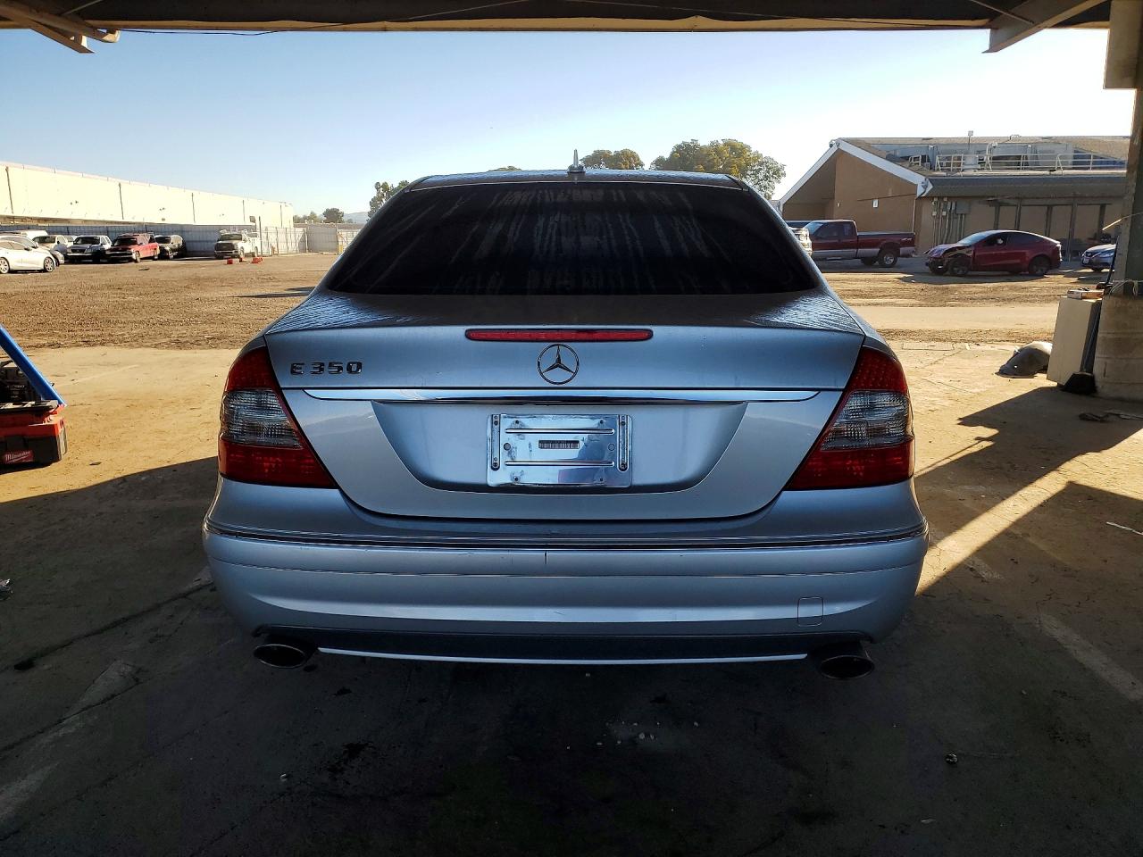 2007 Mercedes-Benz E-class VIN WDBUF56X57B181370 photo 6