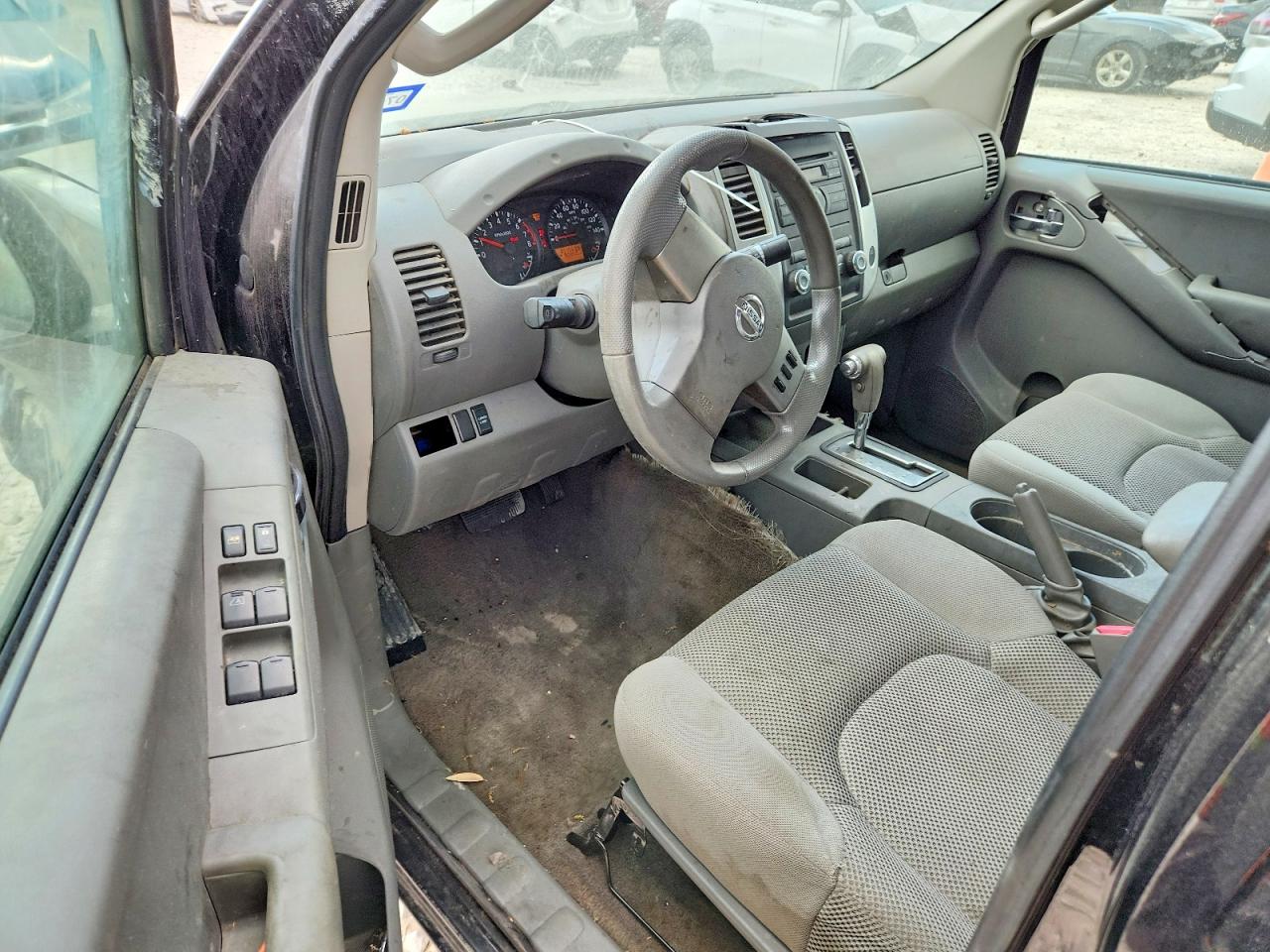 2010 Nissan Frontier VIN 1N6AD0ER4AC400852 photo 8