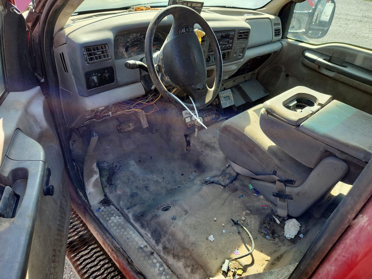 2001 Ford F550 VIN 1FDAF56F71EB82176 photo 8