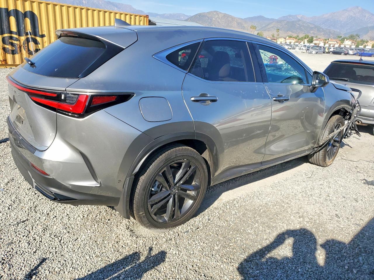 2025 Lexus Nx VIN JTJHKCFZ2S2044607 photo 3