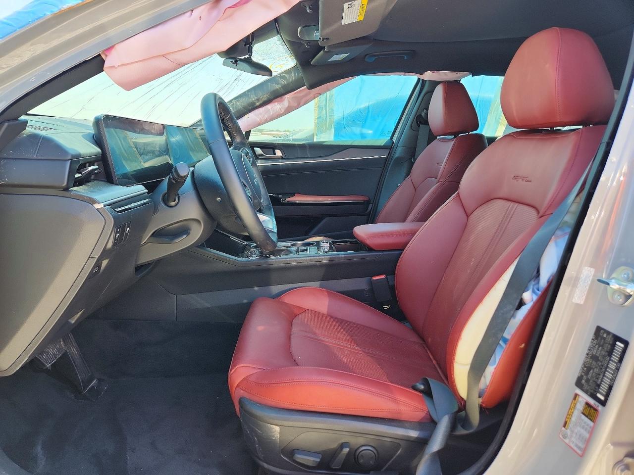 2026 Kia K5 VIN KNAG64J76T5431561 photo 7