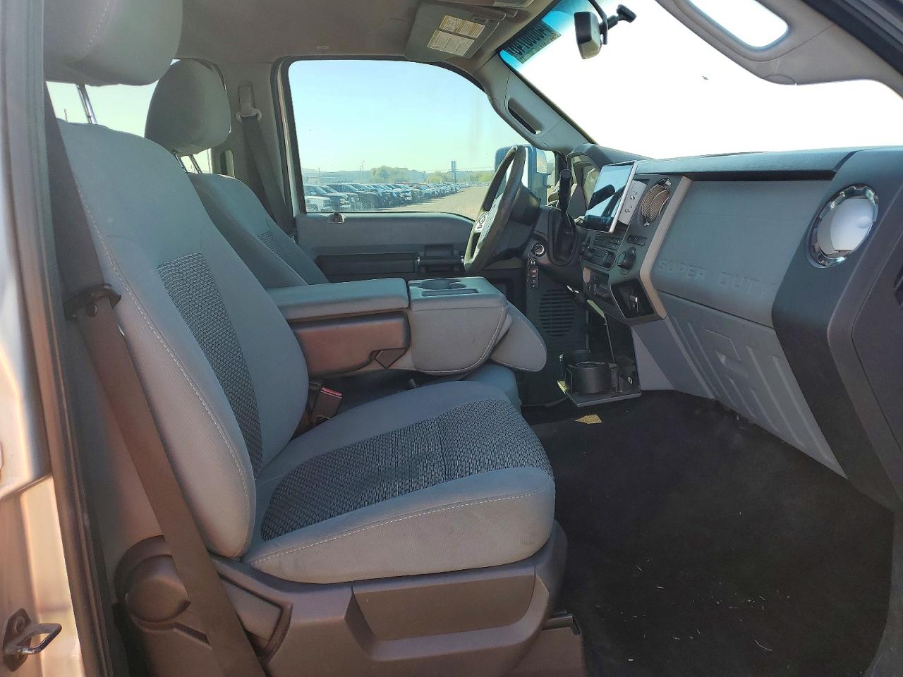 2011 Ford F350 VIN 1FT8W3BT2BEA99386 photo 5