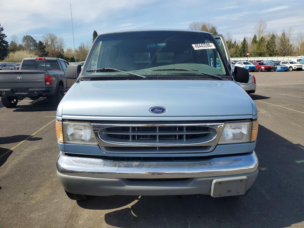 1998 Ford Econoline VIN 1FBNE31L2WHA01330 photo 5