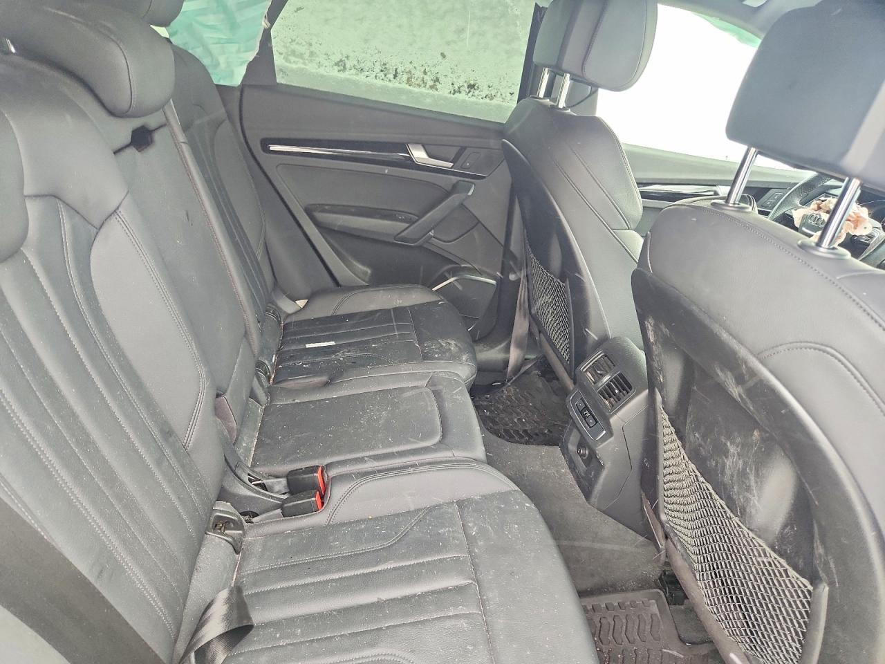 2020 Audi Q5 VIN WA1ENAFYXL2036369 photo 10