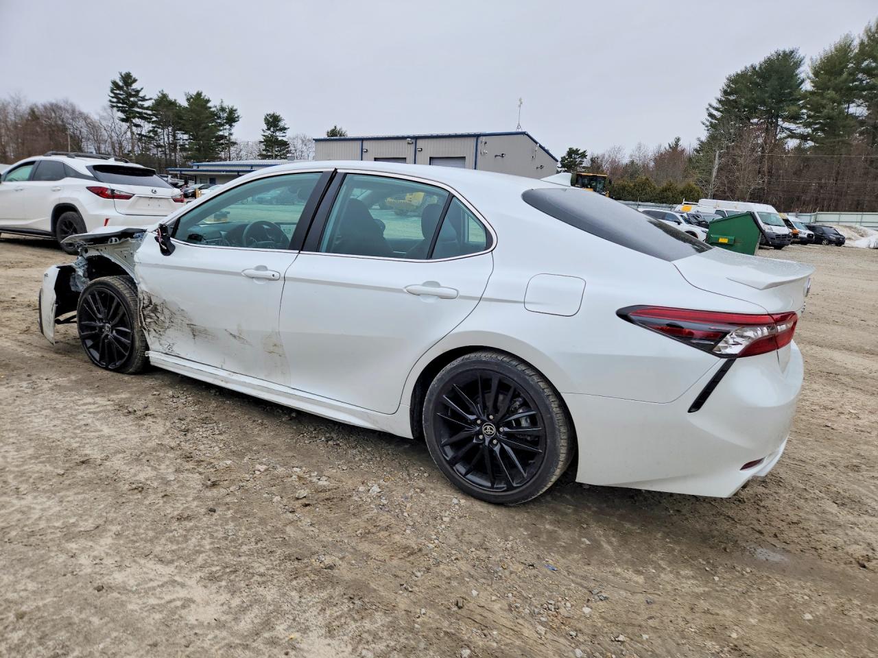 2022 Toyota Camry sola VIN 4T1K31AK0NU590685 photo 2