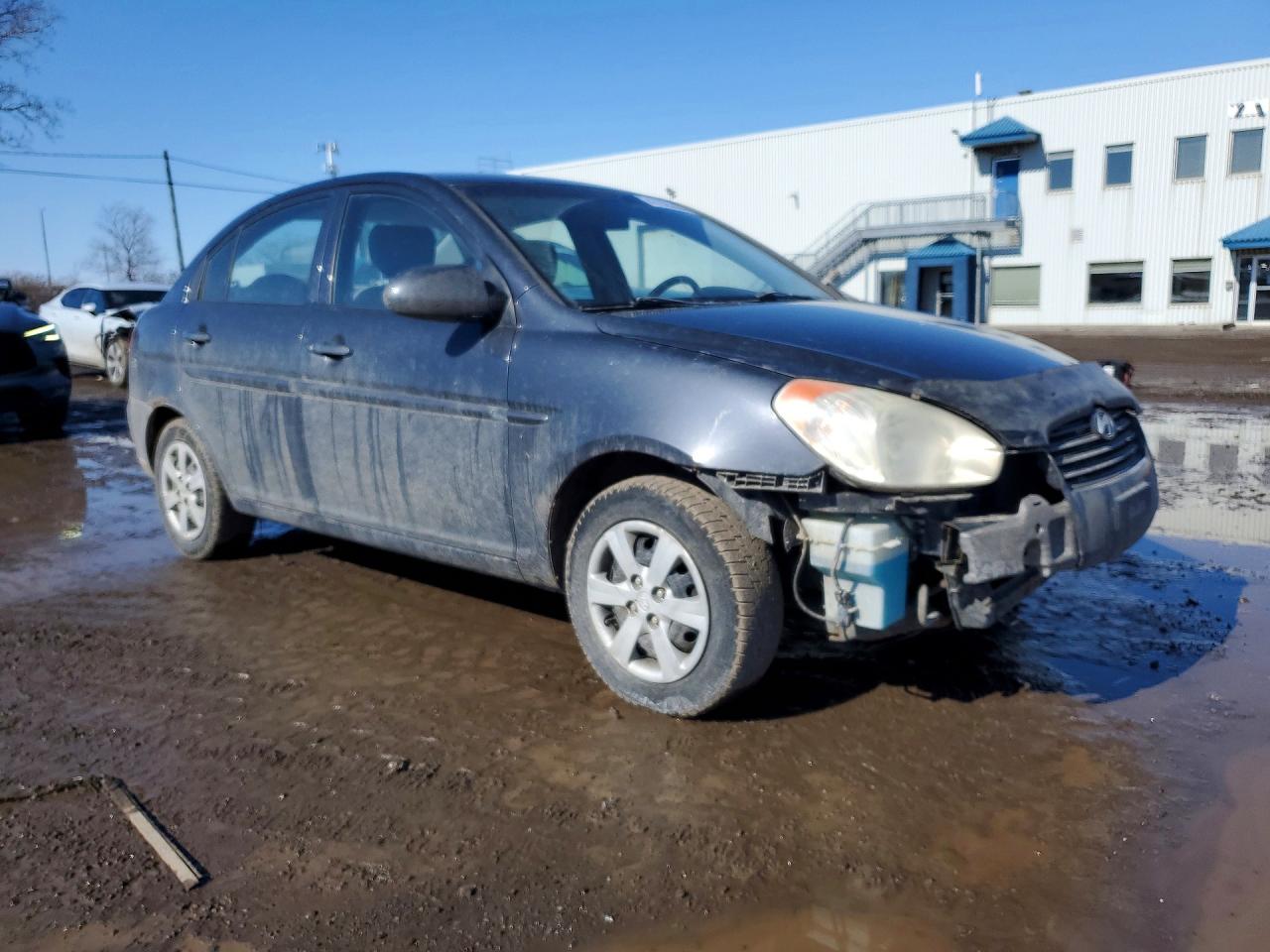 2009 Hyundai Accent VIN KMHCN45C89U348557 photo 4