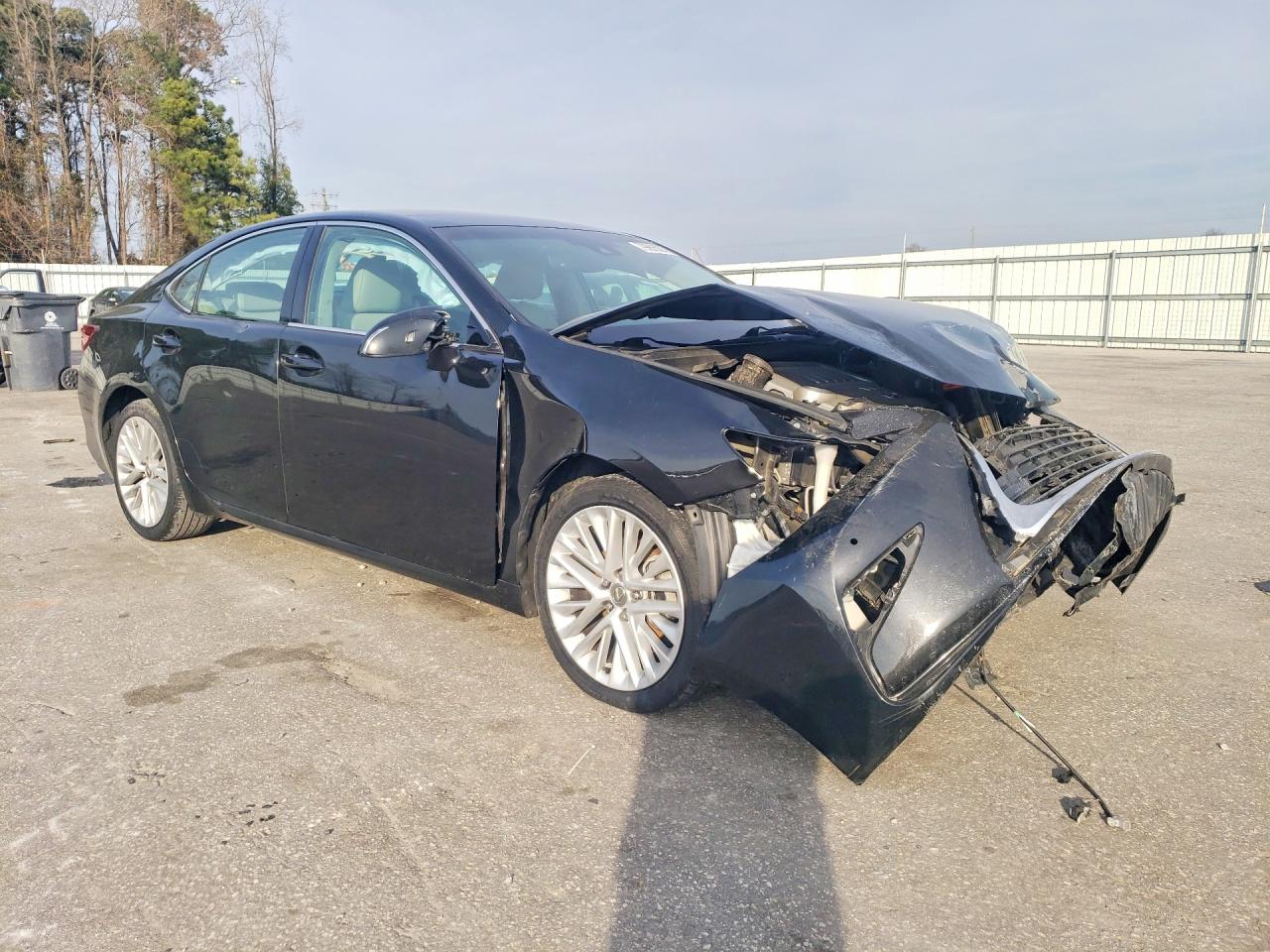 2016 Lexus ES350 VIN 58ABK1GG1GU011253 photo 4
