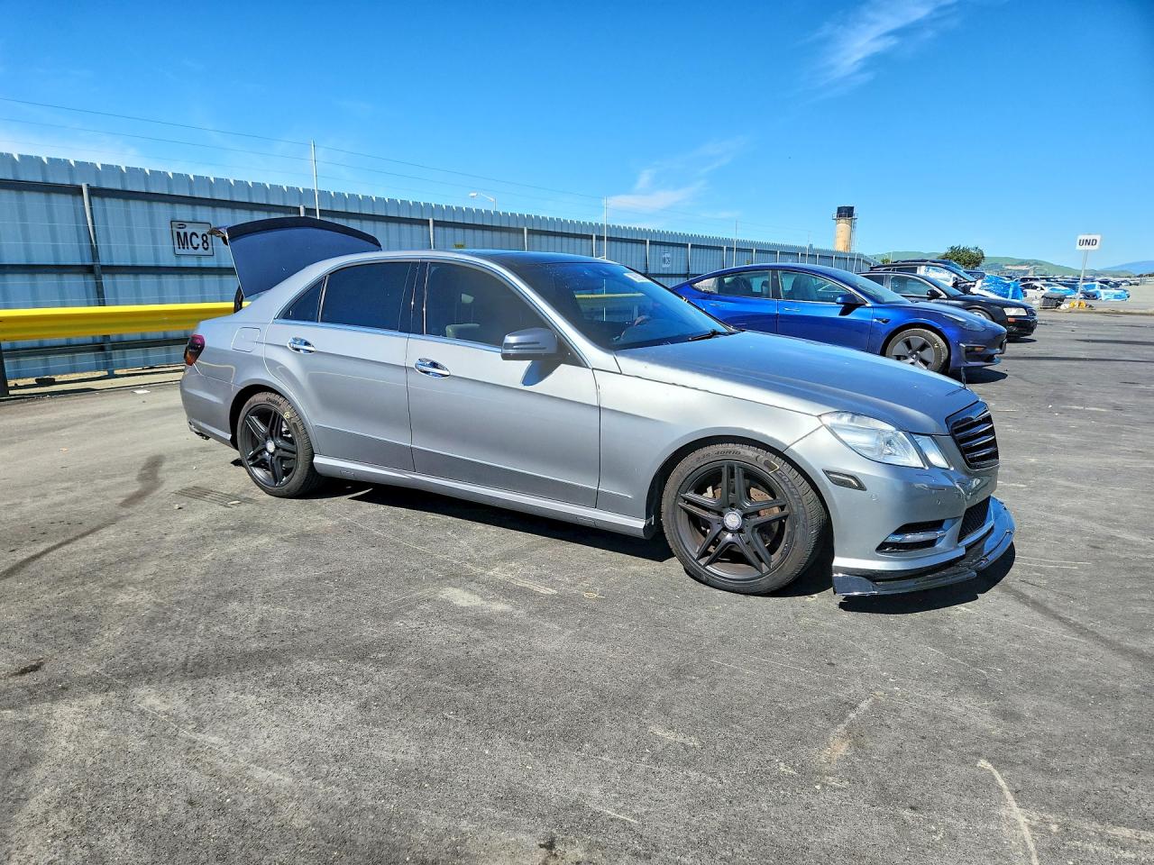 2013 Mercedes-Benz E-class VIN WDDHF8JB3DA667926 photo 4