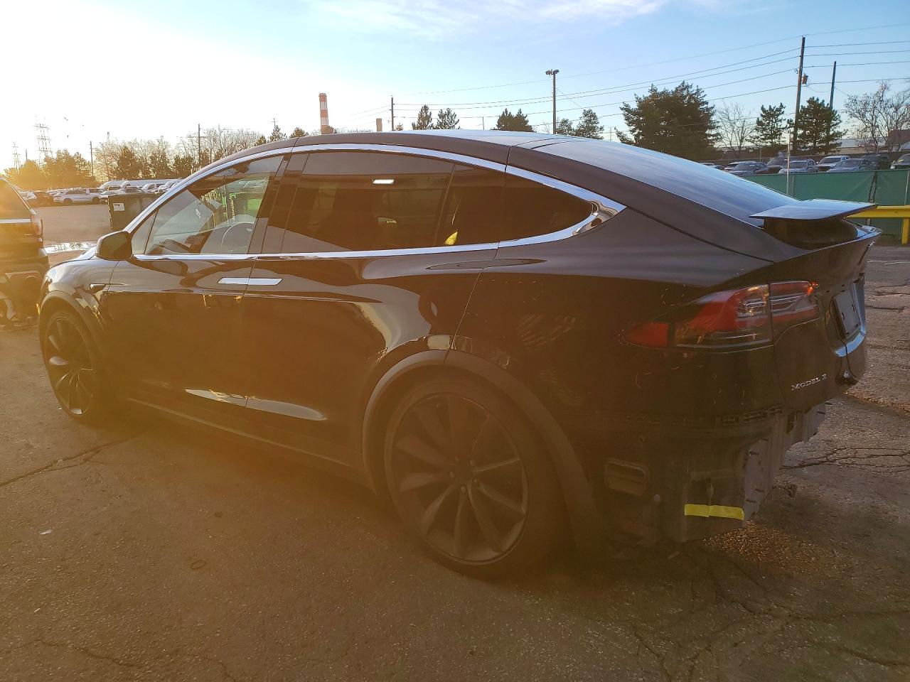 2017 Tesla Model x VIN 5YJXCBE29HF060691 photo 2