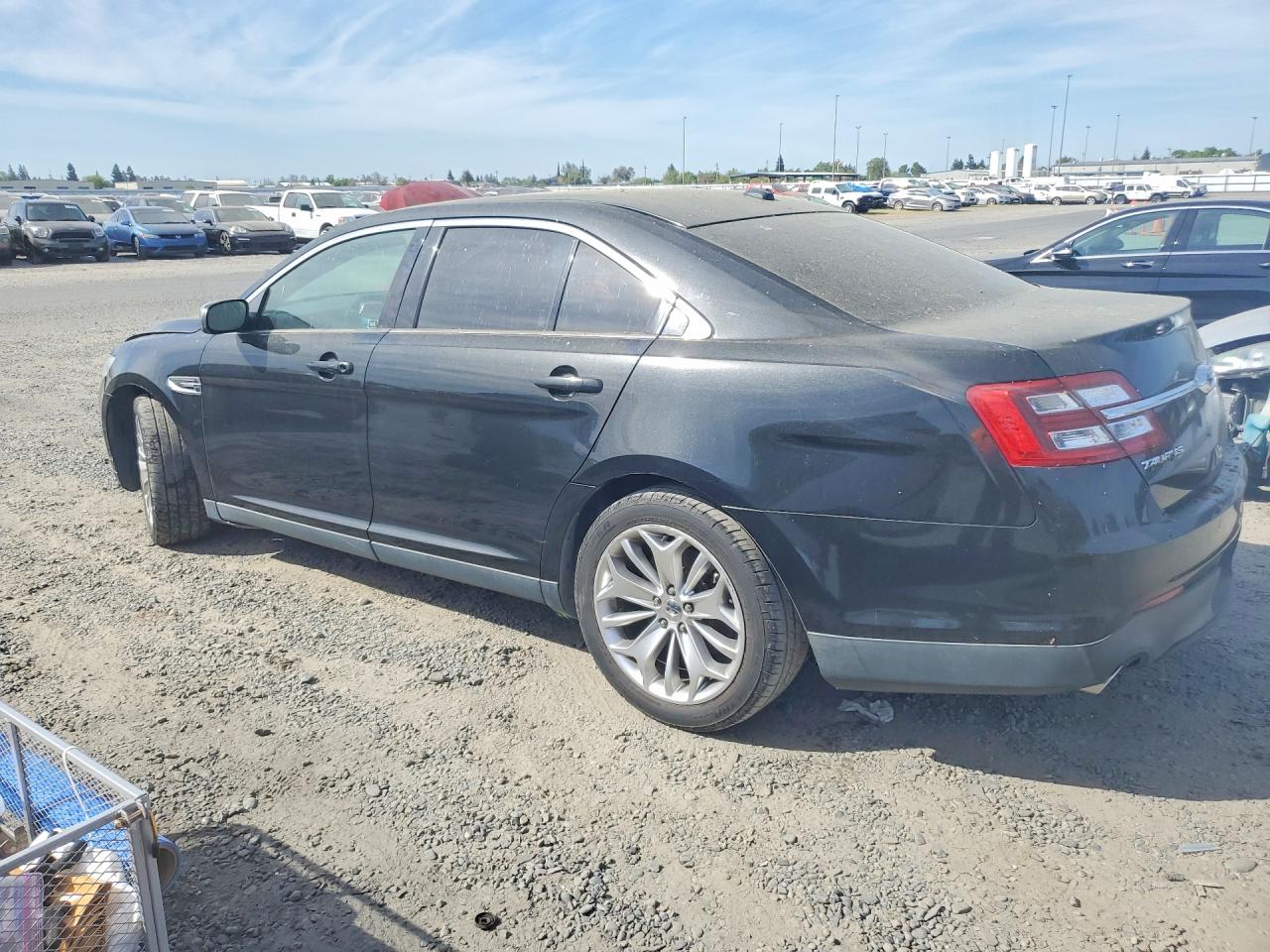 2013 Ford All models VIN 1FAHP2F88DG204197 photo 2