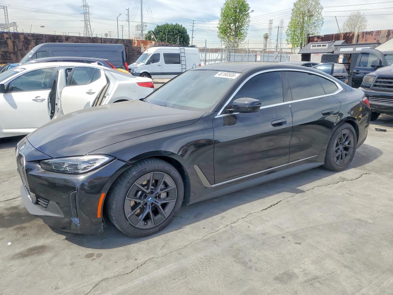 2023 BMW All other VIN WBY73AW0XPFN82228 photo 1