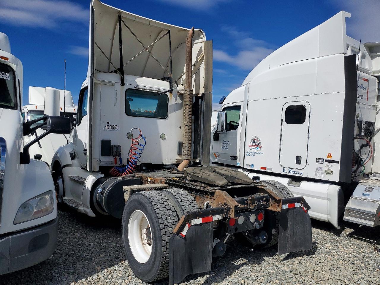 2014 KENWORTH All other VIN 1XKYA48X0EJ402664 photo 3