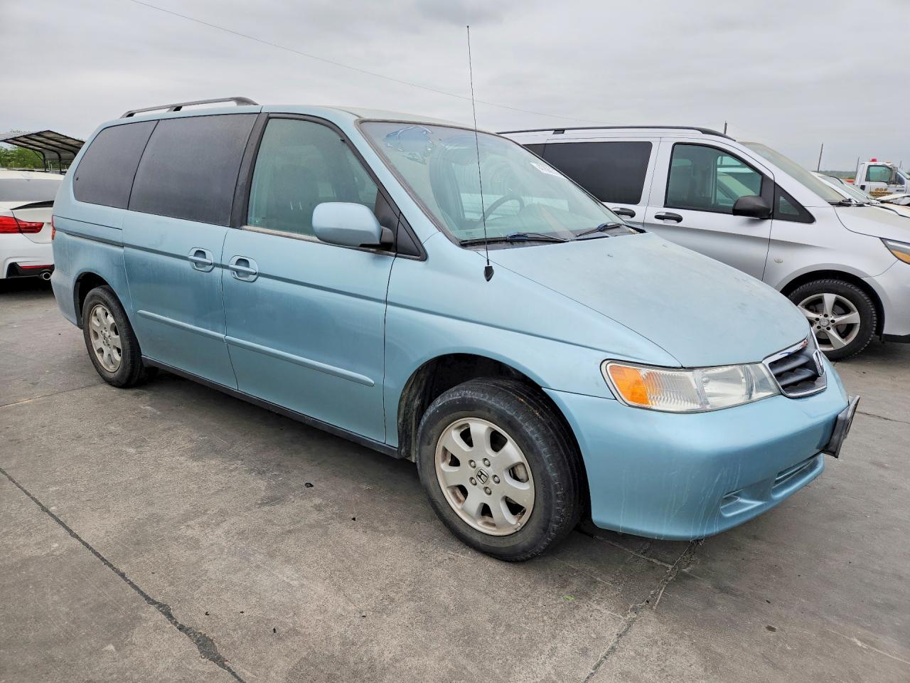 2003 Honda Odyssey VIN 5FNRL189X3B151991 photo 4
