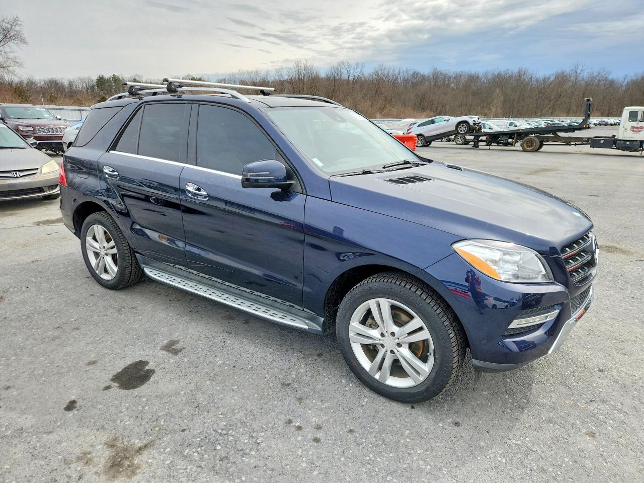 2014 Mercedes-Benz M-class VIN 4JGDA2EB4EA311299 photo 4